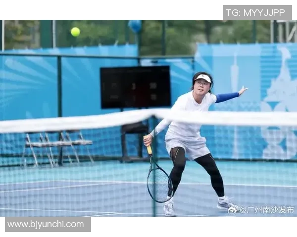 广州网球队的默契配合揭秘网球巨献背后的团队精神与训练故事