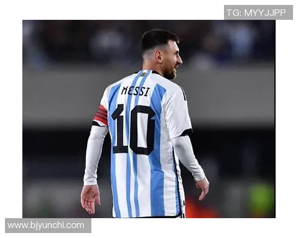 梅西加盟国际米兰后首场比赛精彩回顾球迷热议表现与未来展望